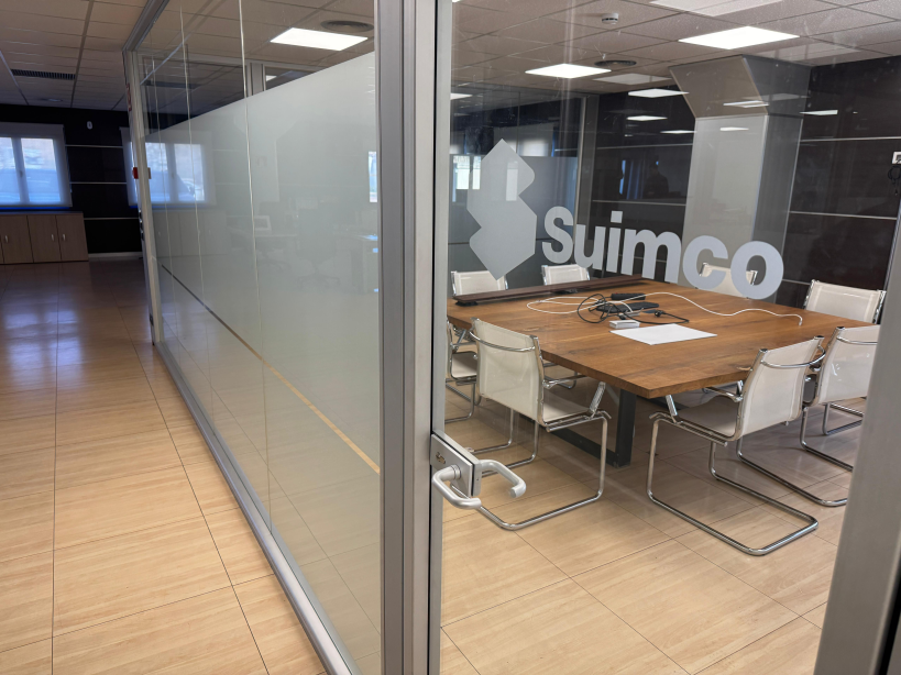 Vinilado mamparas cristal oficinas SUIMCO privacidad vinilo ácido Barcelona