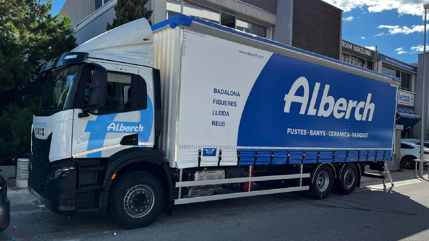 Rotulación flota camión Maderas Alberch Lleida