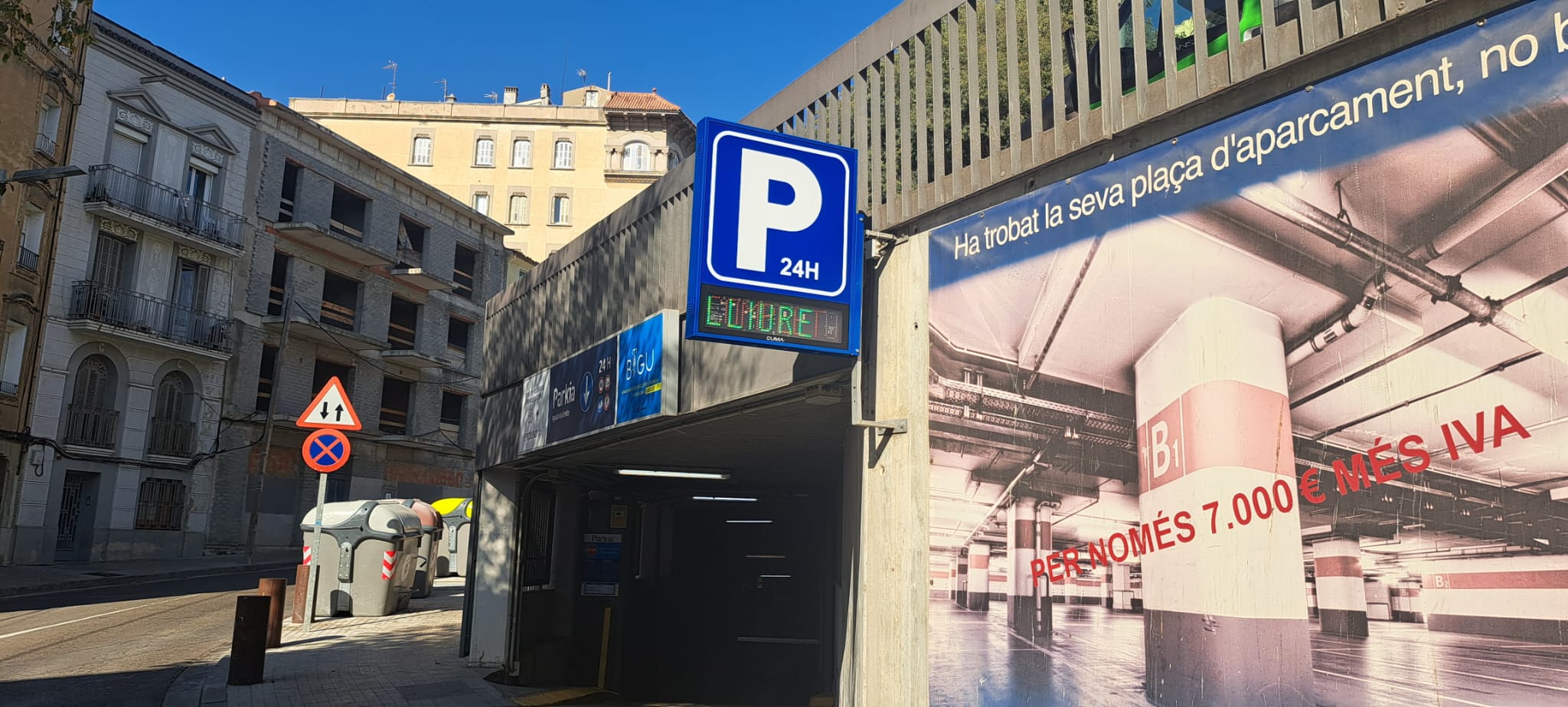 Señalización de parking tótem Barcelona